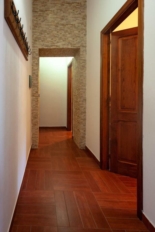 Azienda Agrituristica Le Terre Di San Leonardo 체트라로 외부 사진
